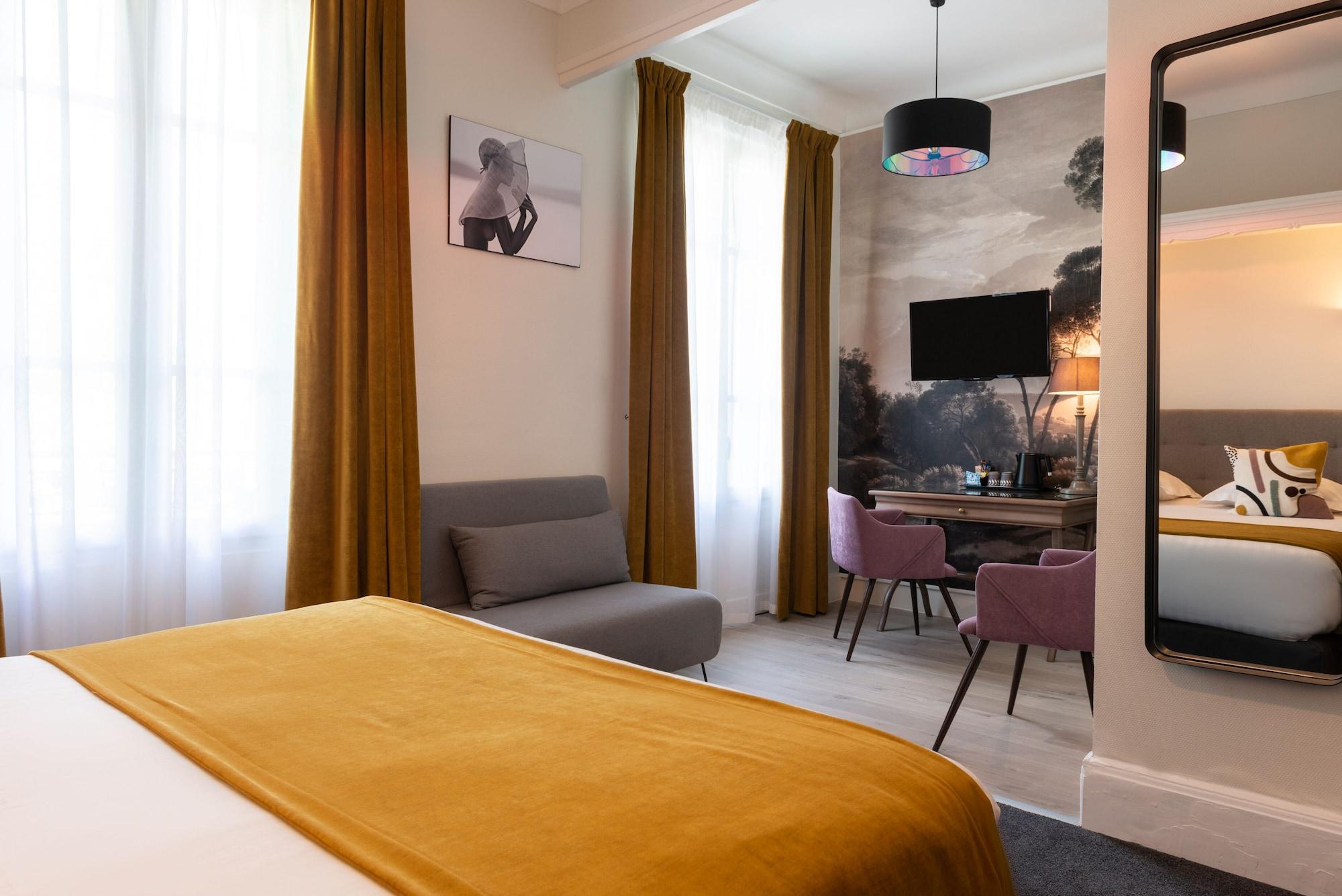Hotel Les Nations The Originals Boutique Vichy Exterior photo